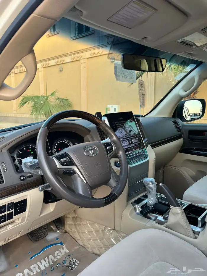 تويوتا لند كروزر GXR سعودي 18