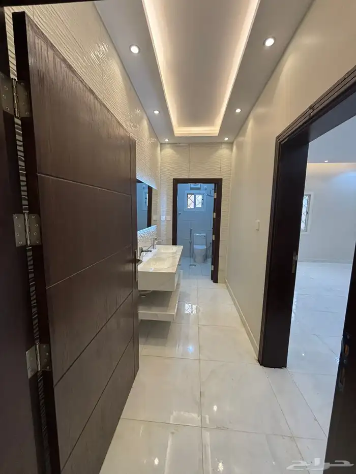 شقة جديدة اول ساكن الفلاح خمس غرف 207 متر 5