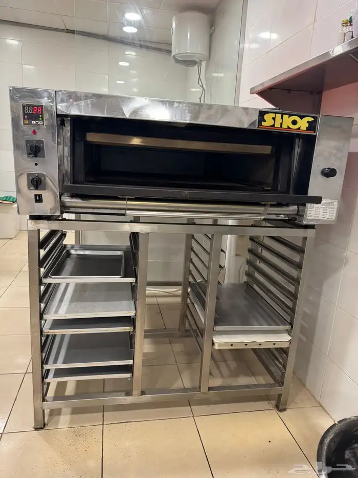 فرن بيتزا نظيف 1