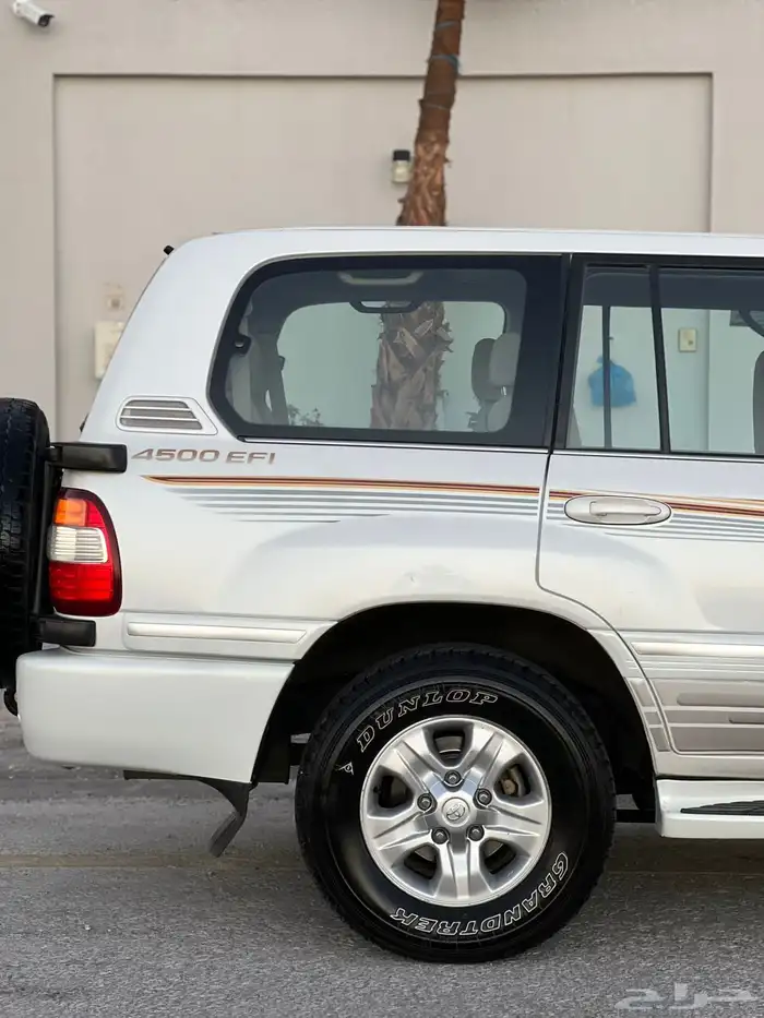 لاندكروزر GXR 2006 - قير عادي سبير علاق 9