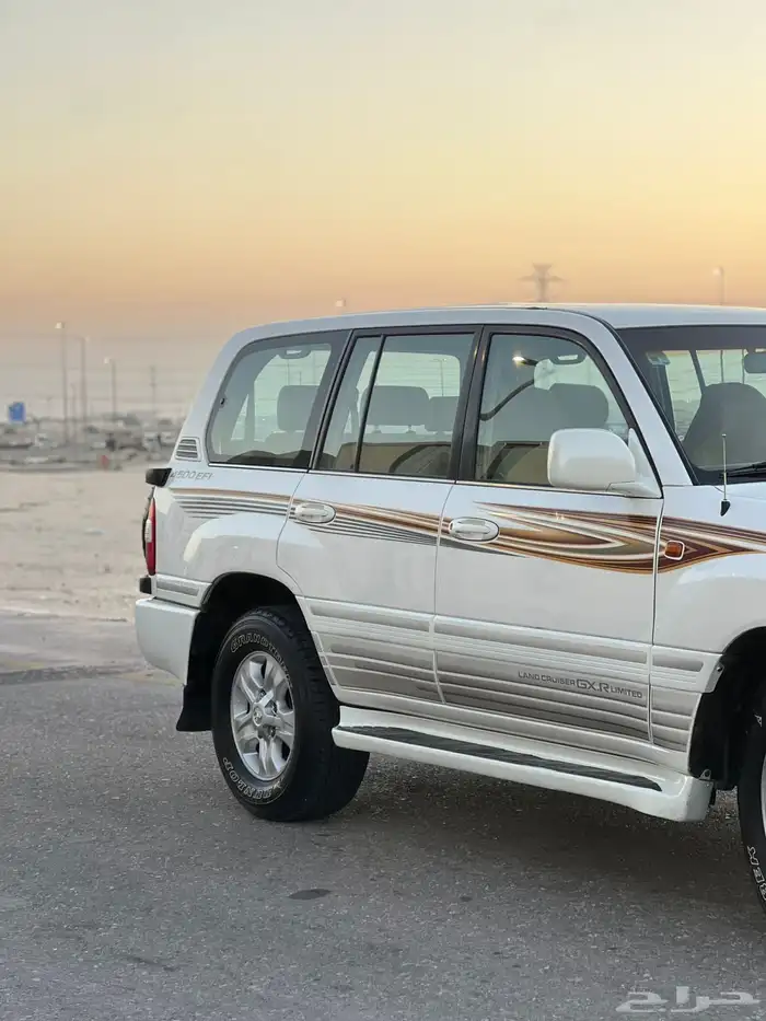 لاندكروزر GXR 2006 - قير عادي سبير علاق 13