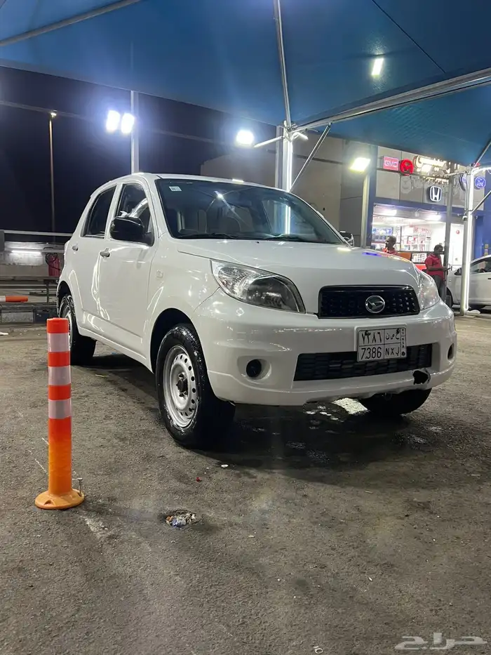 جيب دهاتسو تيورس 2014قير عايد دبل نظيف جدا استخدا حكومي 7