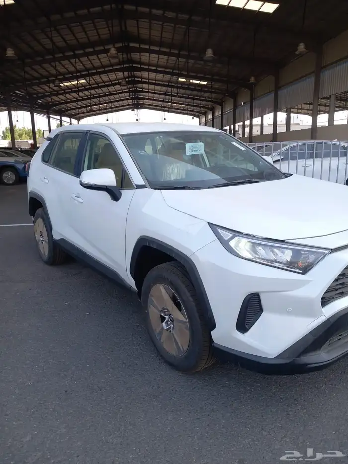 تويوتا راف فور LE دبل 2025 بطاقة 4