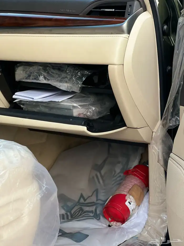 لكزس بلاك اديشن 2021 9