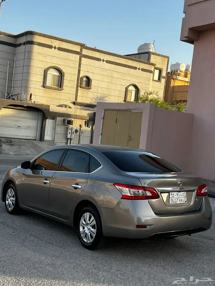 نيسان سنترا 2014 للبيع 2