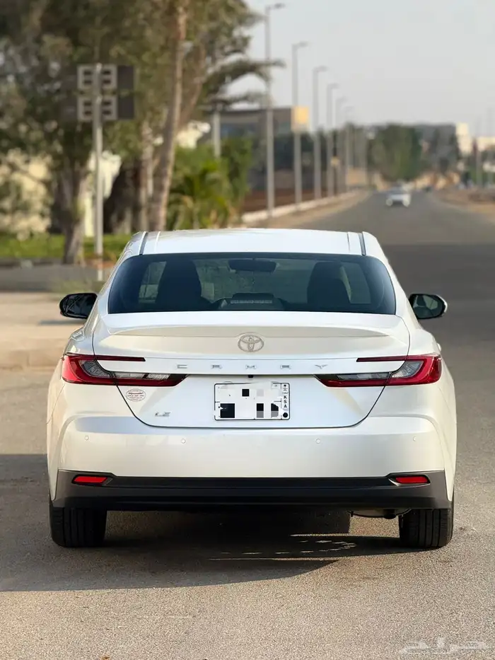 كامري 2025 LE بنزين 9