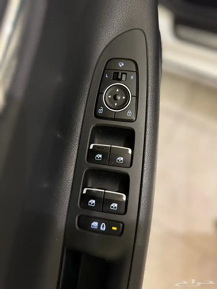 ازيرا 2021 ( بنزين ) فل كامل بدي وكالة 11