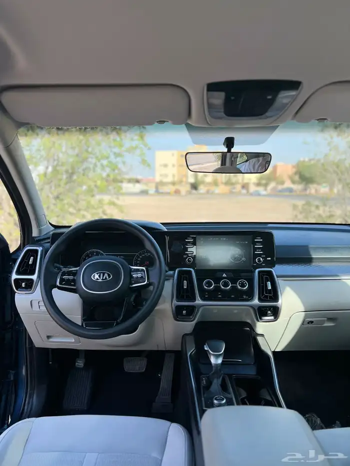 كيا سورنتو 2021 12