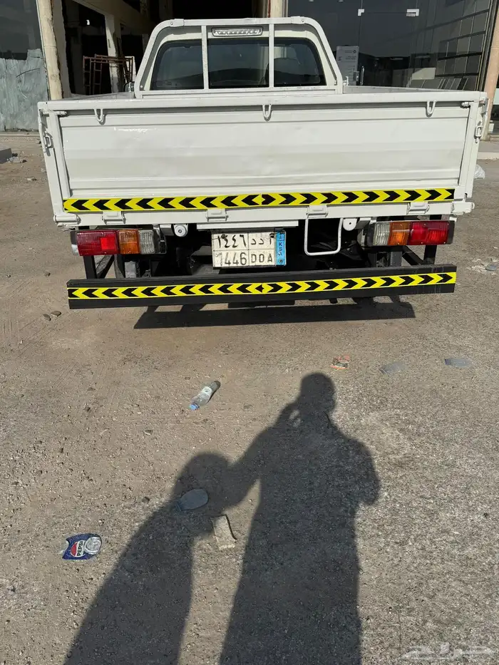 ايسوزو ديماكس 2008 جوانب 6