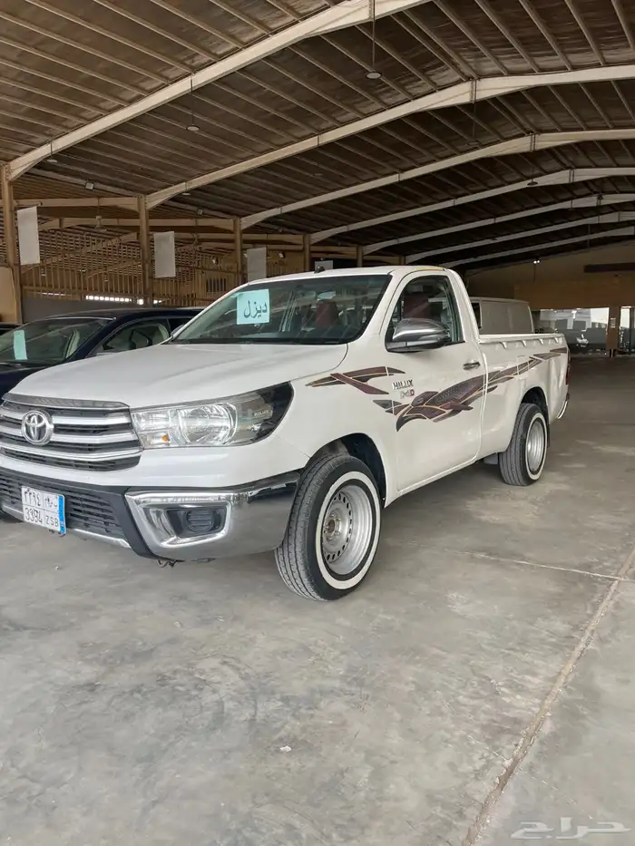 هايلكس ديزل نظيفه جدا مكينه 2800 سته غيار 1