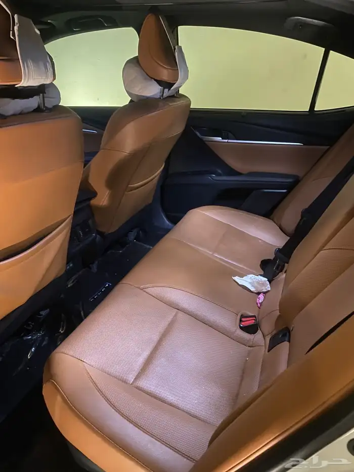 كامري لومير 8