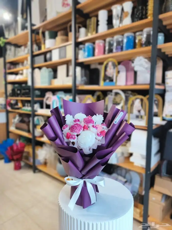 شموع باقات توزيعات هدايا مناسبات تاقات تعليقات فواحات 0