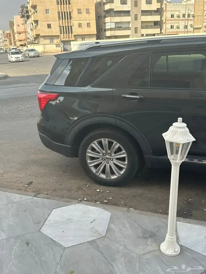 فورد اكسبلور 2022 اعلي فئة 3