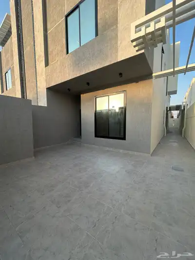 فلل روف أرضيه وعلويه حي الصفاء index