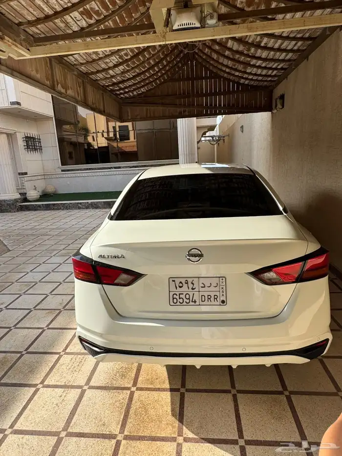 التيما 22 ابيض 4