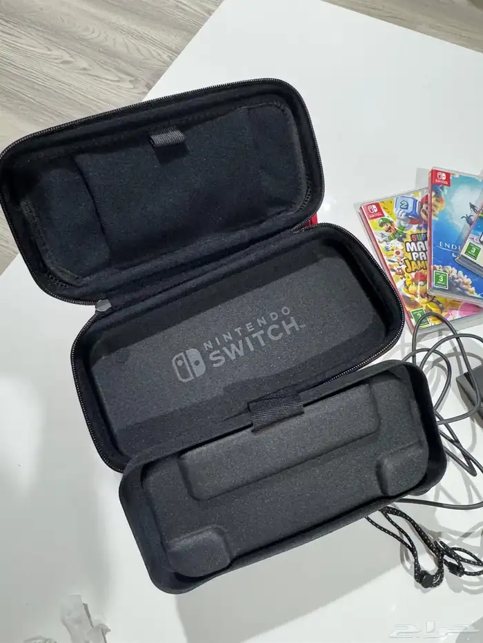 نينتيندو سويتش اوليد(ابيض) Nintendo switch oled(white) مع ال 7