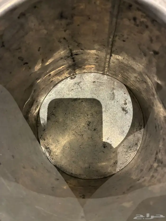 علبه حلويات قديمه 3