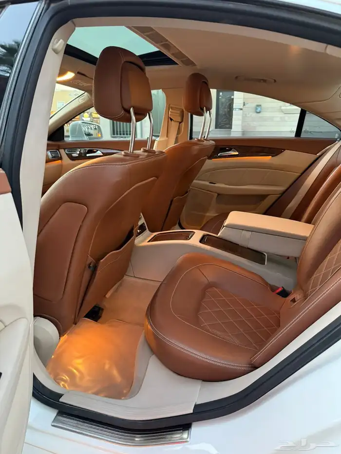 مرسيدس CLS 400 وارد الجفالي موديل 2016 للبيع 21