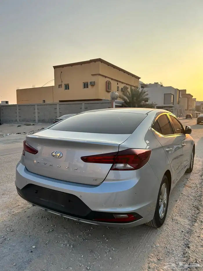 النترا ( افانتي ) 2