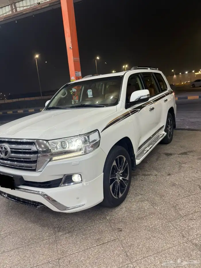 لاندكروزر للبيع 1