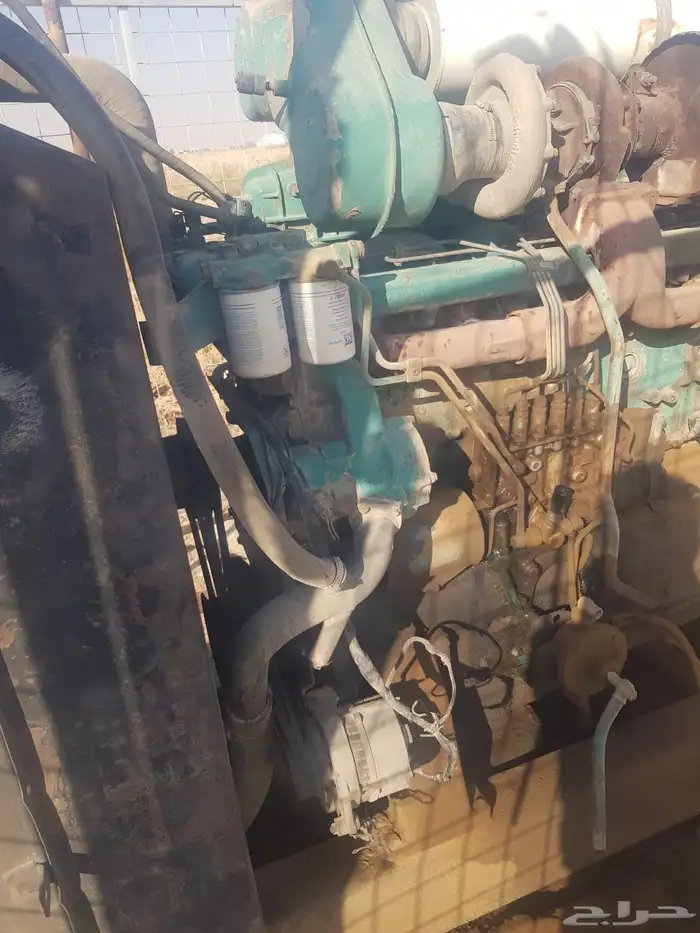 مكينة فولفوا 330 ديزل 4