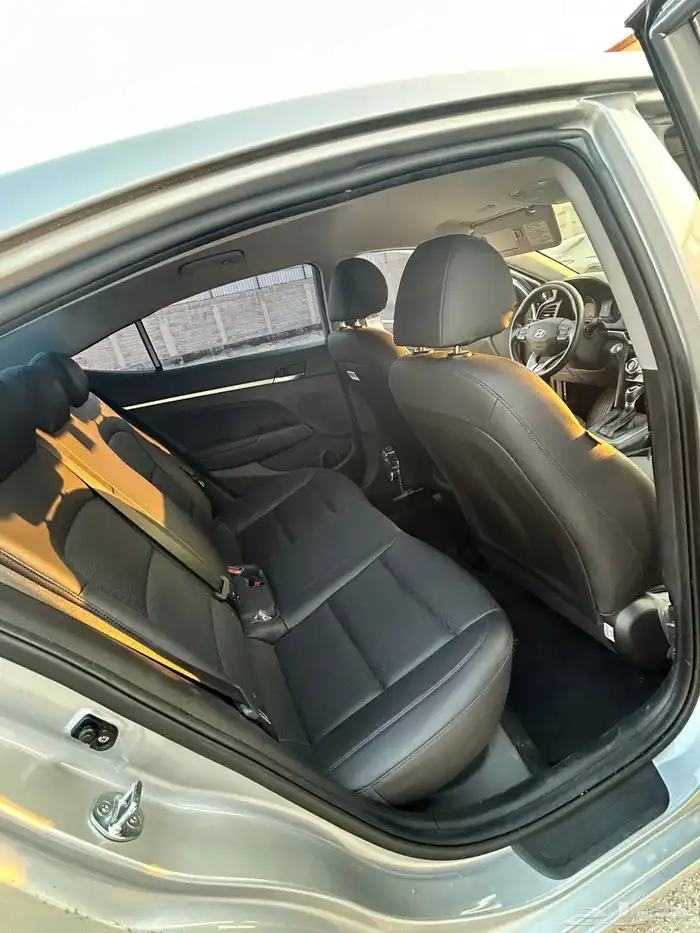 النترا ( افانتي ) 8