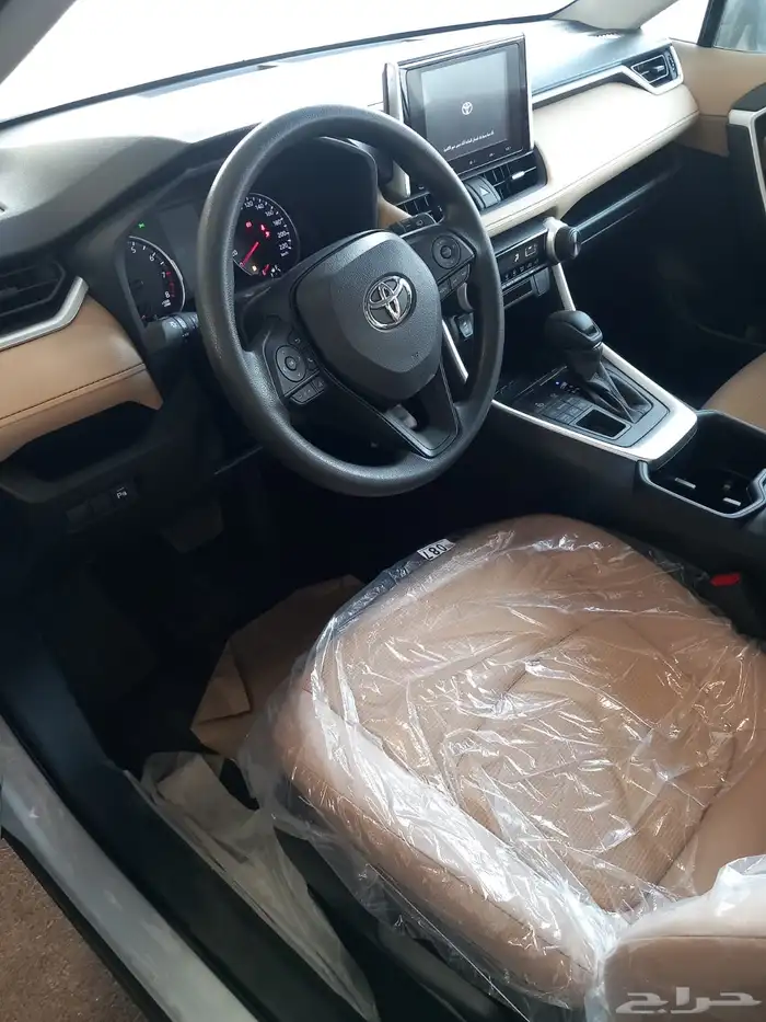 تويوتا راف فور LE دبل 2025 بطاقة 9