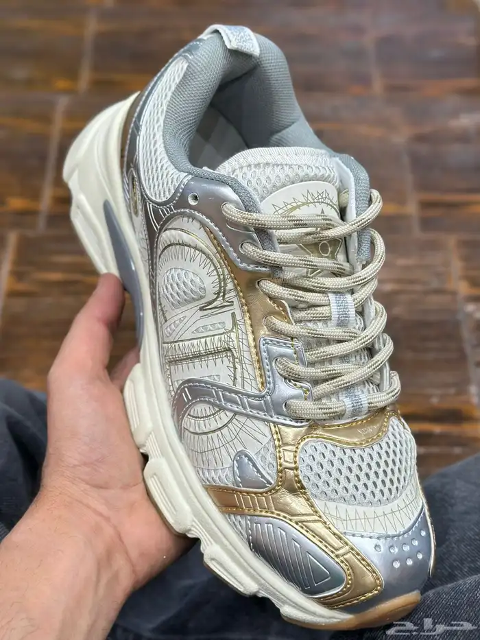 شوزات بتصاميم جديدة 16