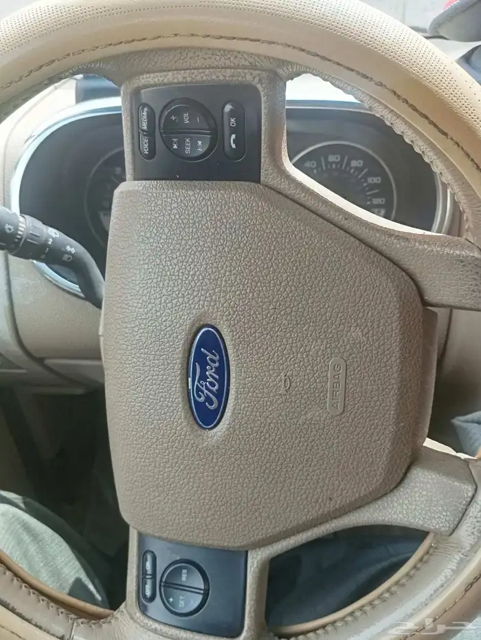 فورد اكسبلور موديل 2010 7