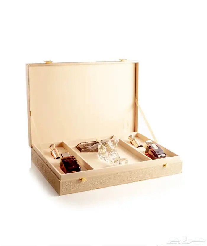 شنطة عود وعطور 0