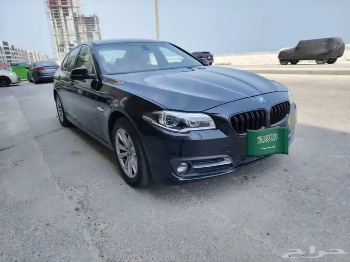 بي ام دبليو 520i موديل 2015 فل كامل 12