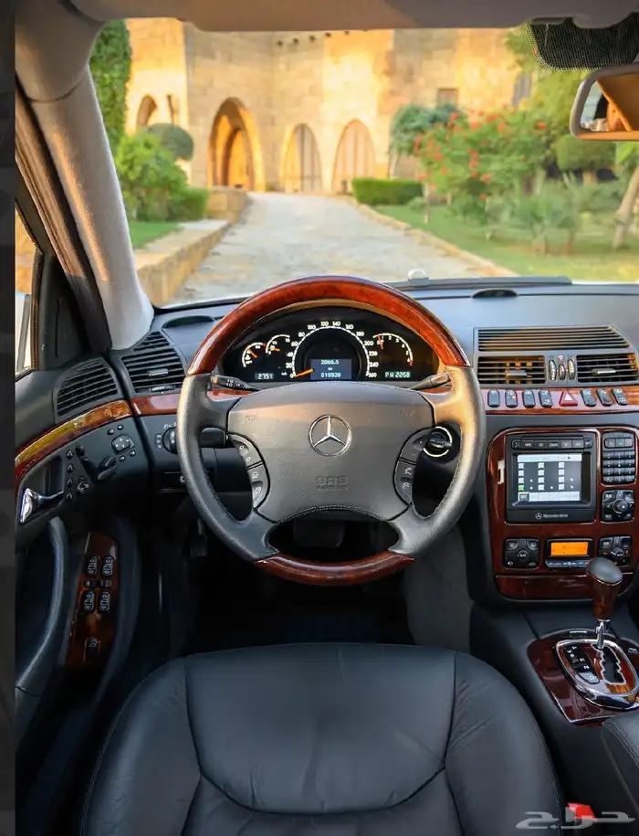 مرسيدس فياقرا حجم 500 لارج مخزنه 16