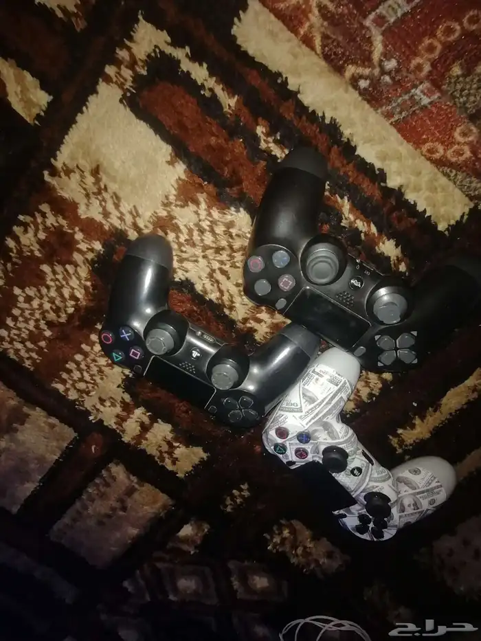 سوني فور معه يدتين وا شريط فيفا 25 وا قراند تحميل و 1