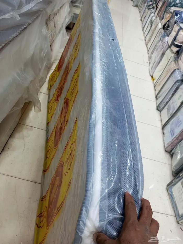 مراتب واسره اثاث عمال شركة سليب توب المراتب والبطانيات اسره 3