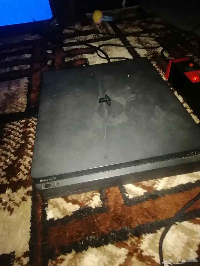 سوني فور معه يدتين وا شريط فيفا 25 وا قراند تحميل و 0