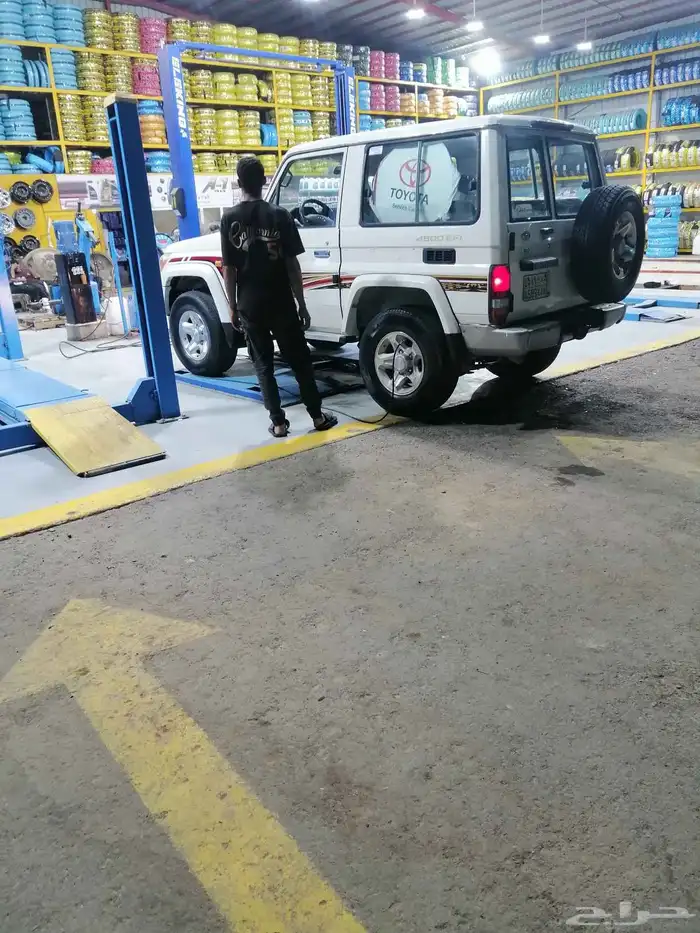 ربع 2011للبيع 16