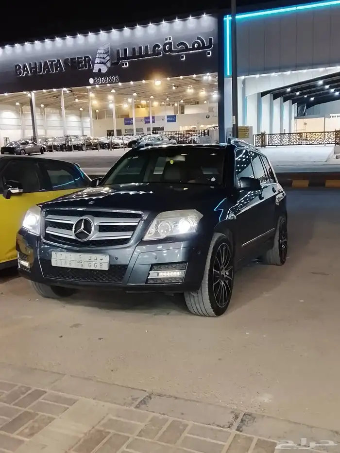 للبيع مرسيدس موديل 2011 1