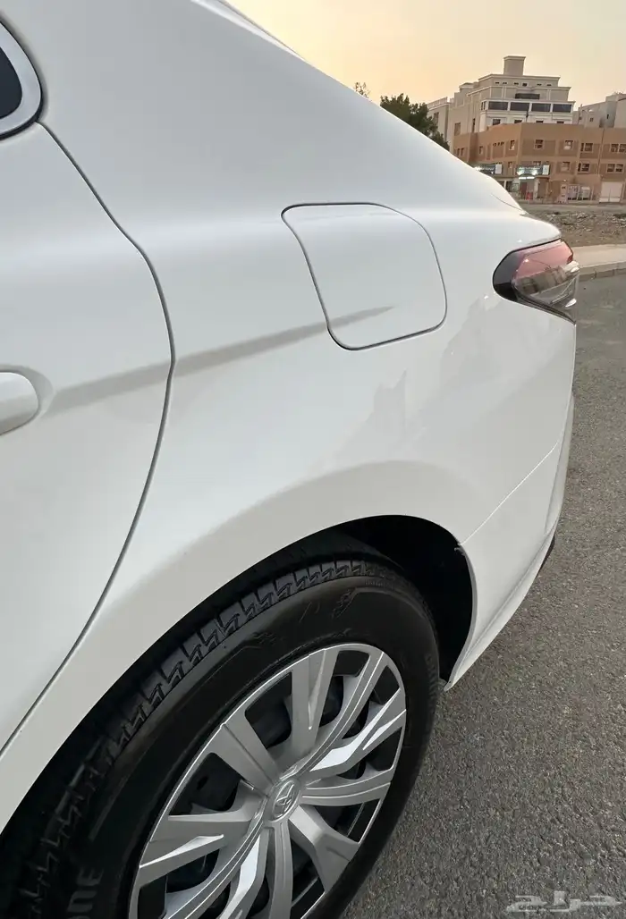 كامري LE 2024 سعودي ( بحالة الوكالة ) خالي من الرش 16