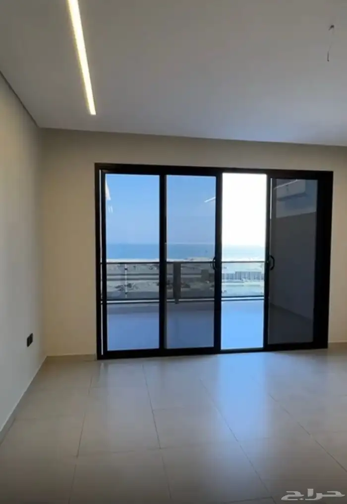 شقة روف للإيجار الخبر حي البحر 0