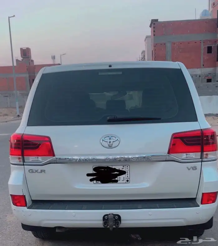 للبيع لاندكروزر 2016 2