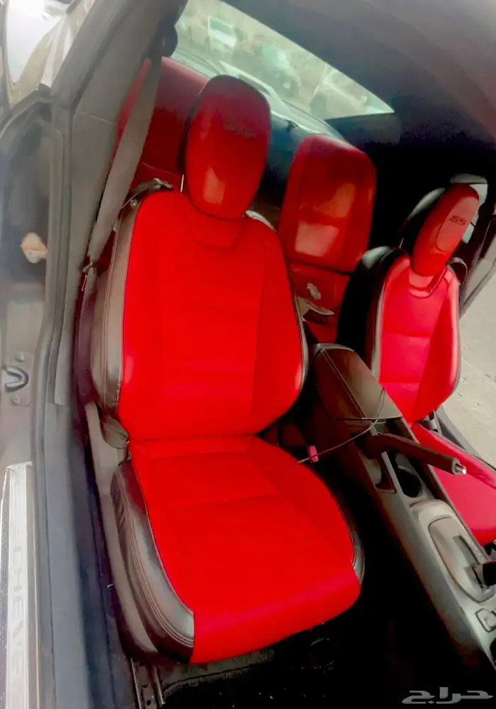 كومارو 2010 (أمريكي 2SS) 10