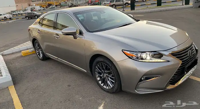 لكزس 2018 ES350 فل كامل 4