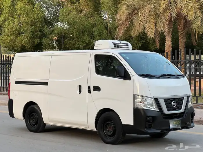 نيسان باص ثلاجة موديل 2020 قير عادي ديزل شامل الضريبة 1