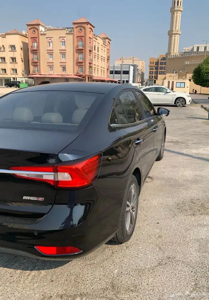 ام جي 5 فل كامل MG 5 Luxury 7