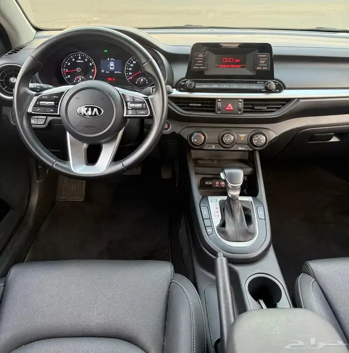 كيا K3 ( بنزين ) 2021 شبه جديدة للبيع 13