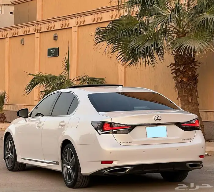 لكزز GS 300 مخزن 12