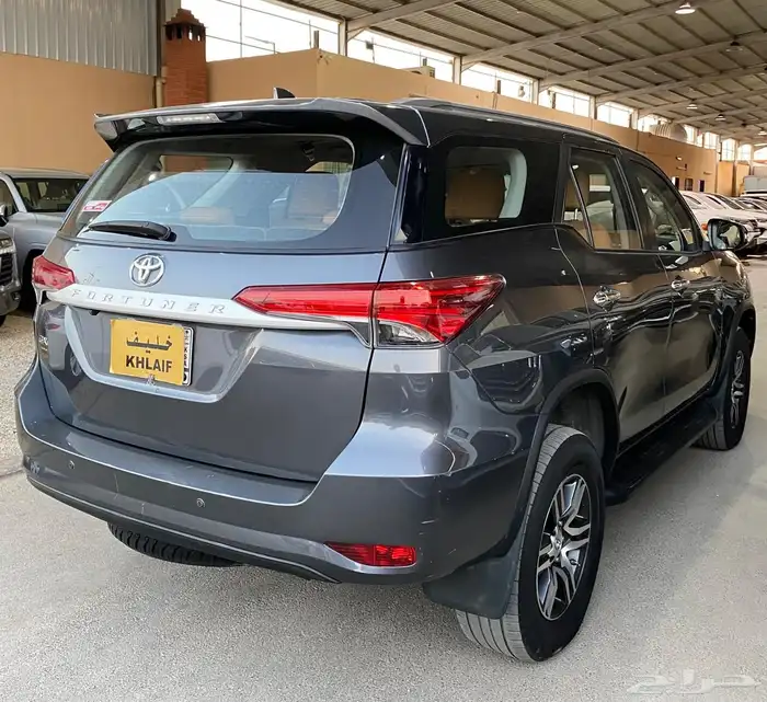 تويوتا فورتشنر ديزل 2022 5