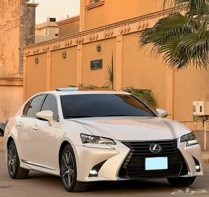 لكزز GS 300 مخزن 5