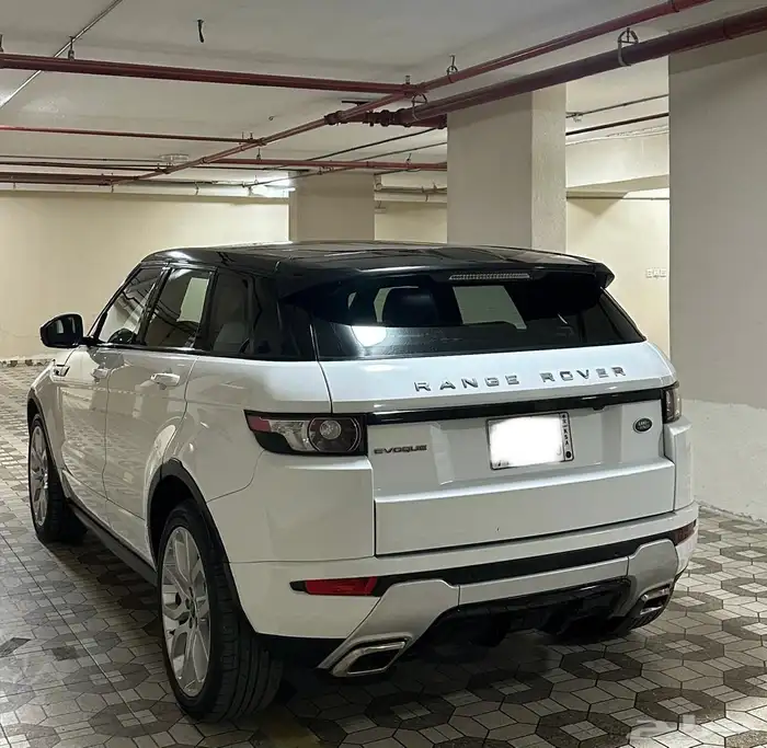 للبيع رنج إيفوك 2015 4