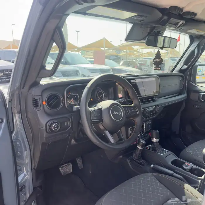 جلاديتر 2025 MOJAVE 7